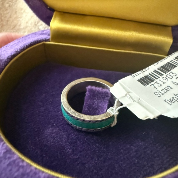 Gucci Silver Band Ring with Teal band accent and Double G - Picture 6 of 11